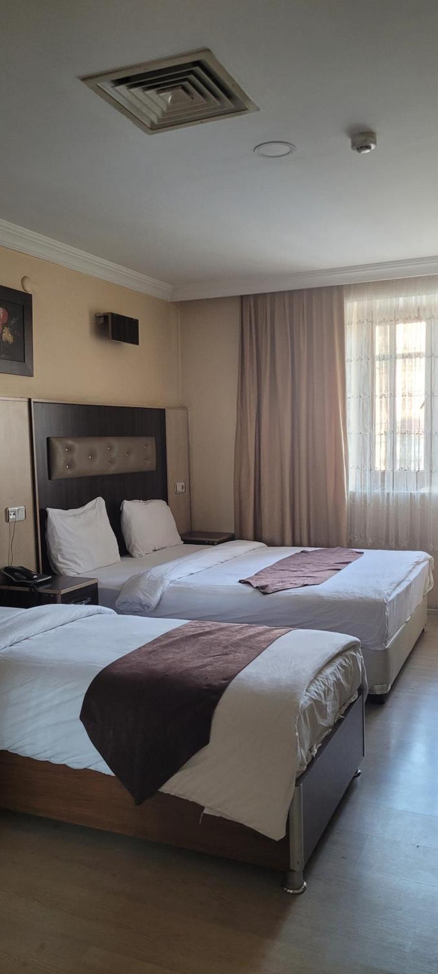 Guengoeren Hotel 카르스 외부 사진