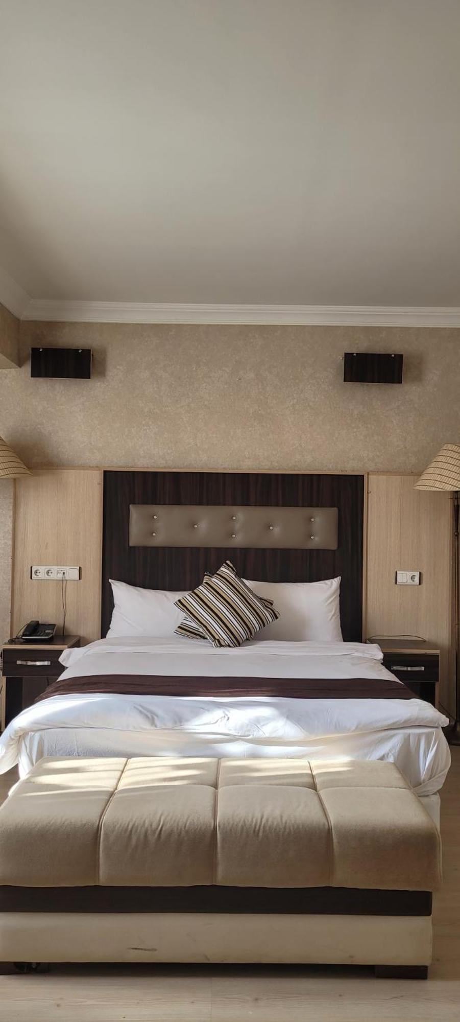 Guengoeren Hotel 카르스 외부 사진
